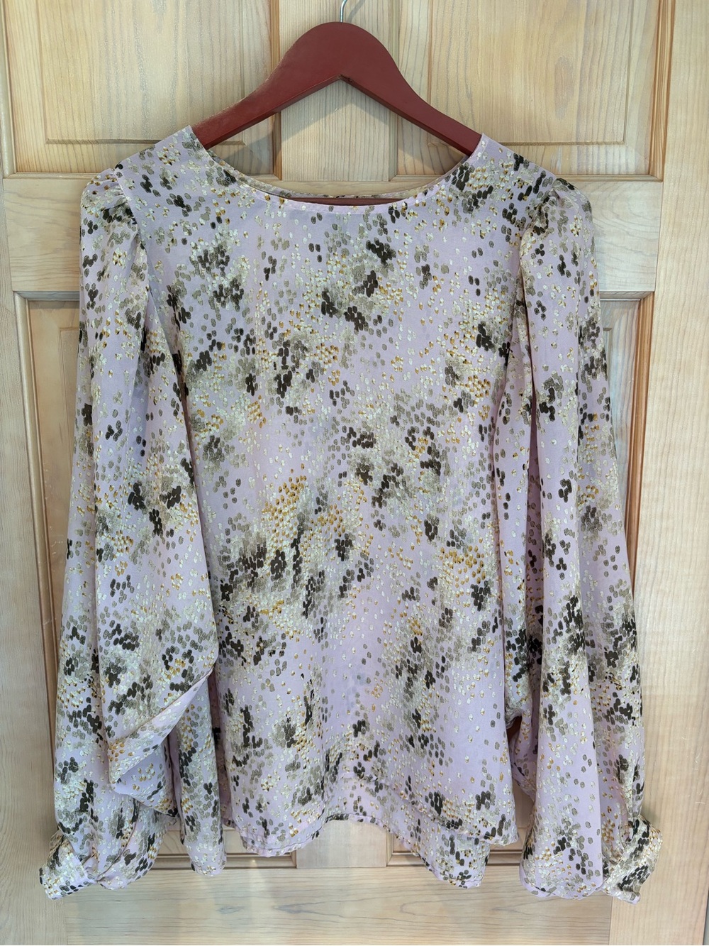 Lilac Floral Metallic Accent Balloon-Sleeve Blouse